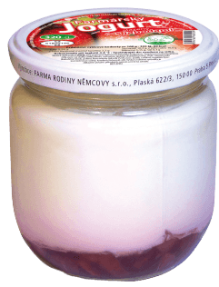 Farma rodiny Němcovy Jogurt s jahodami