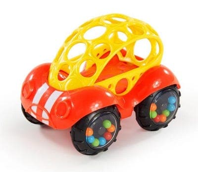 Oball Hračka autíčko Rattle&Roll™, červené 3m+