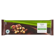 Mléčná čokoláda s celými lískovými ořechy 300g