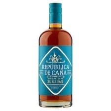 República de Caña Premium rum 700ml