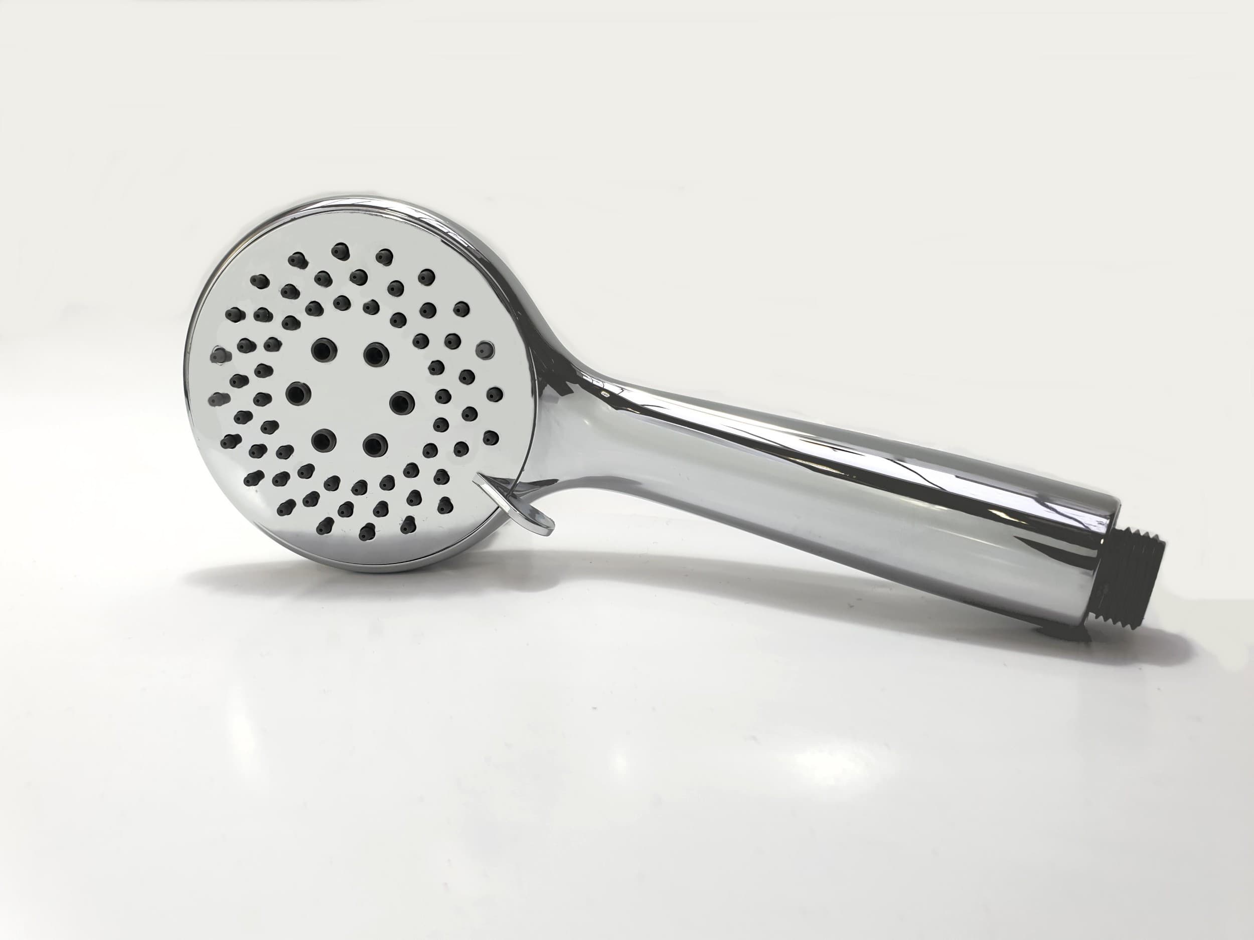 2 polohová sprcha v provedení chrom, kulatý tvar, průměr 100 mm