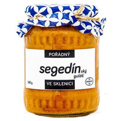 Pořádně ve sklenici Segedínský guláš