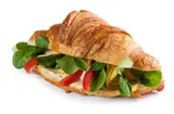 Pappudia Máslový croissant se sýry a zeleninou