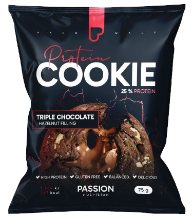 Passion Nutrition Plněná proteinová cookie s třemi druhy čokolády a lískooříškovou náplní