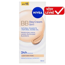 Nivea Zkrášlující hydratační denní BB krém 5 v 1 pro světlejší odstín pleti OF 15 50ml