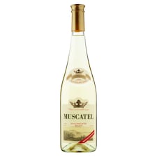 Muscatel Víno bílé polosladké 750ml