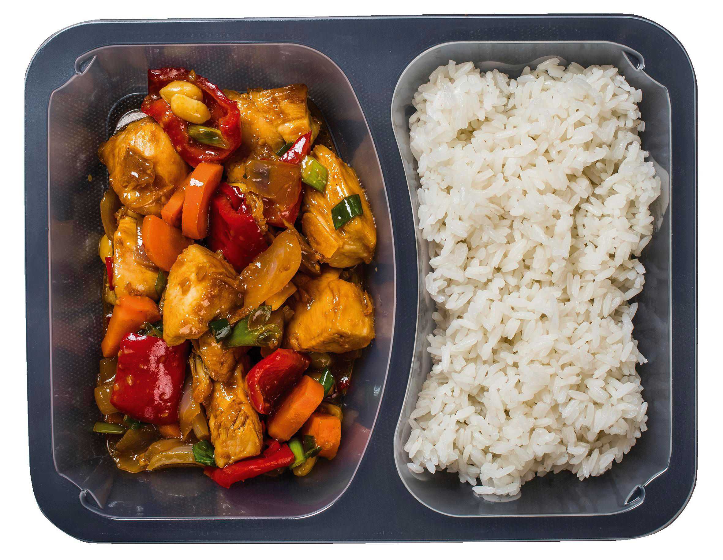 Kung pao s kuřecím masem, rýže 450 g