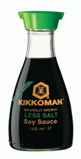 Kikkoman Sójová omáčka se sníženým obsahem soli s dávkovačem 150 ml
