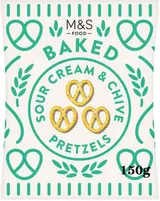 Marks & Spencer Preclíky s příchutí zakysané smetany a pažitky