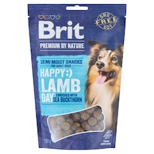 Brit Premium by Nature Poloměkký pamlsek pro psy jehněčí obohaceno o rakytník řešetlákový 180g