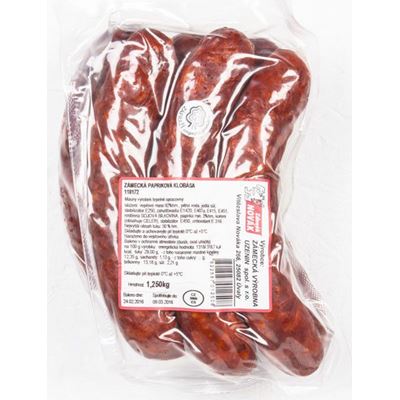ZÁMECKÁ VÝROBNA Klobása zámecká papriková chlaz. váž. cca 1,25 kg