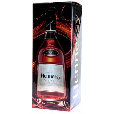 HENNESSY V.S.O.P. 40 % 6 x 700 ml