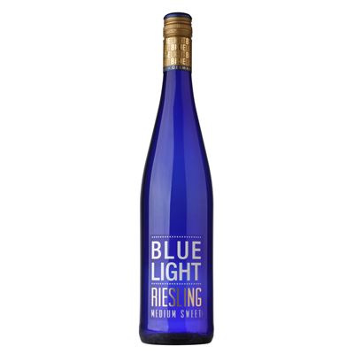 BLUE LIGHT Riesling Medium Sweet Low Alcohol 750 ml